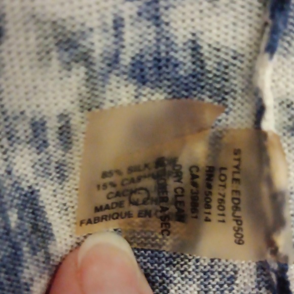 Elie Tahari silk cashmere light cardigan - Picture 5 of 5